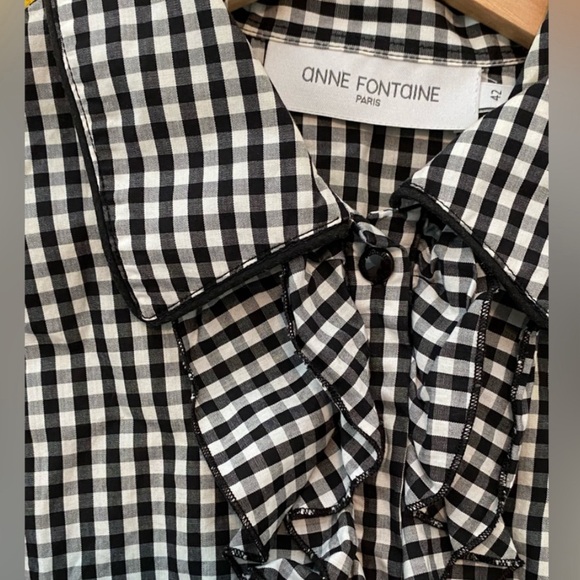 Beautiful Anne Fontaine Gingham Blouse. Size 6 - Picture 3 of 4